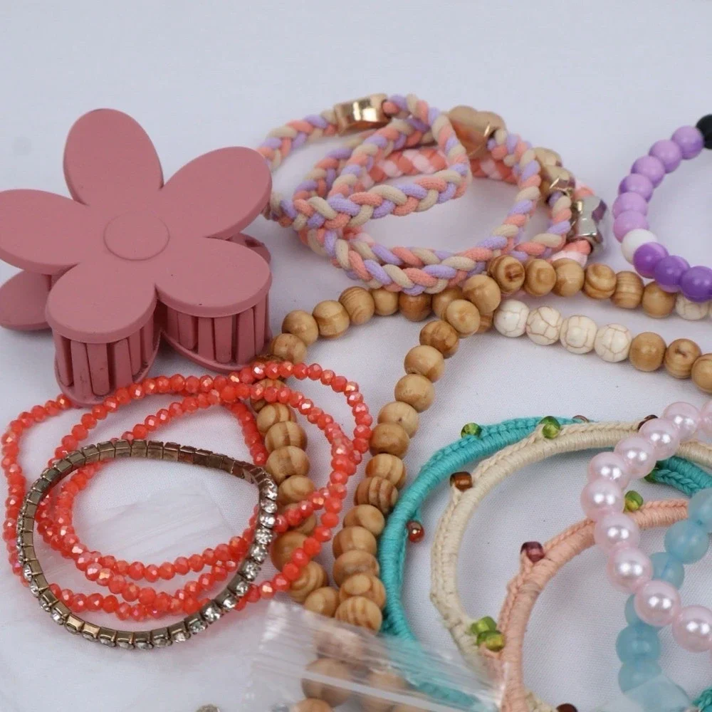 Wearable Fashion Jewelry Mixed Lot TWEEN Teen‎ Kitschy Dainty Retro 55+